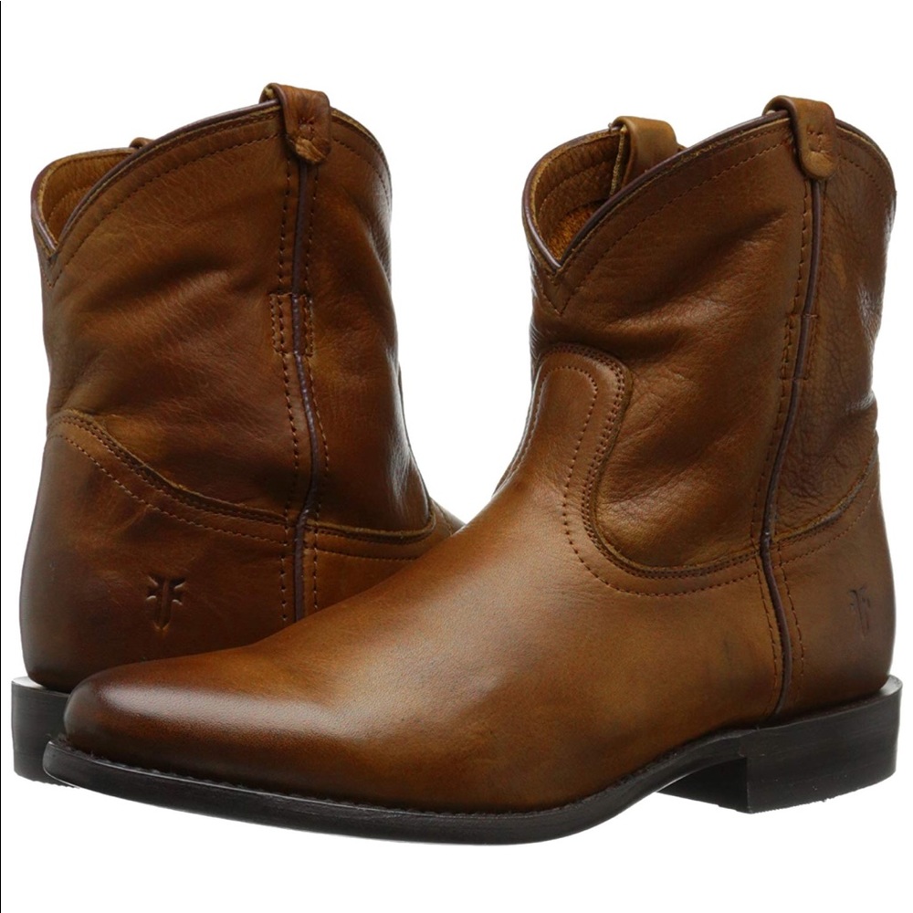 Frye Wyatt Short Ankle Boot